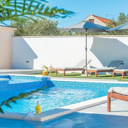 Villa Lucija بيوغْغاد نا موغو المظهر الخارجي الصورة