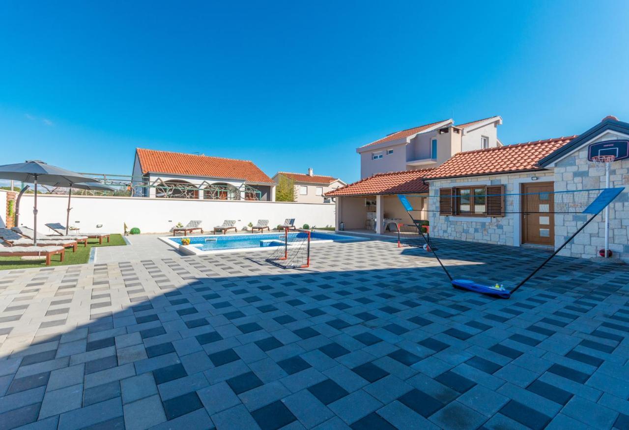Villa Lucija بيوغْغاد نا موغو المظهر الخارجي الصورة