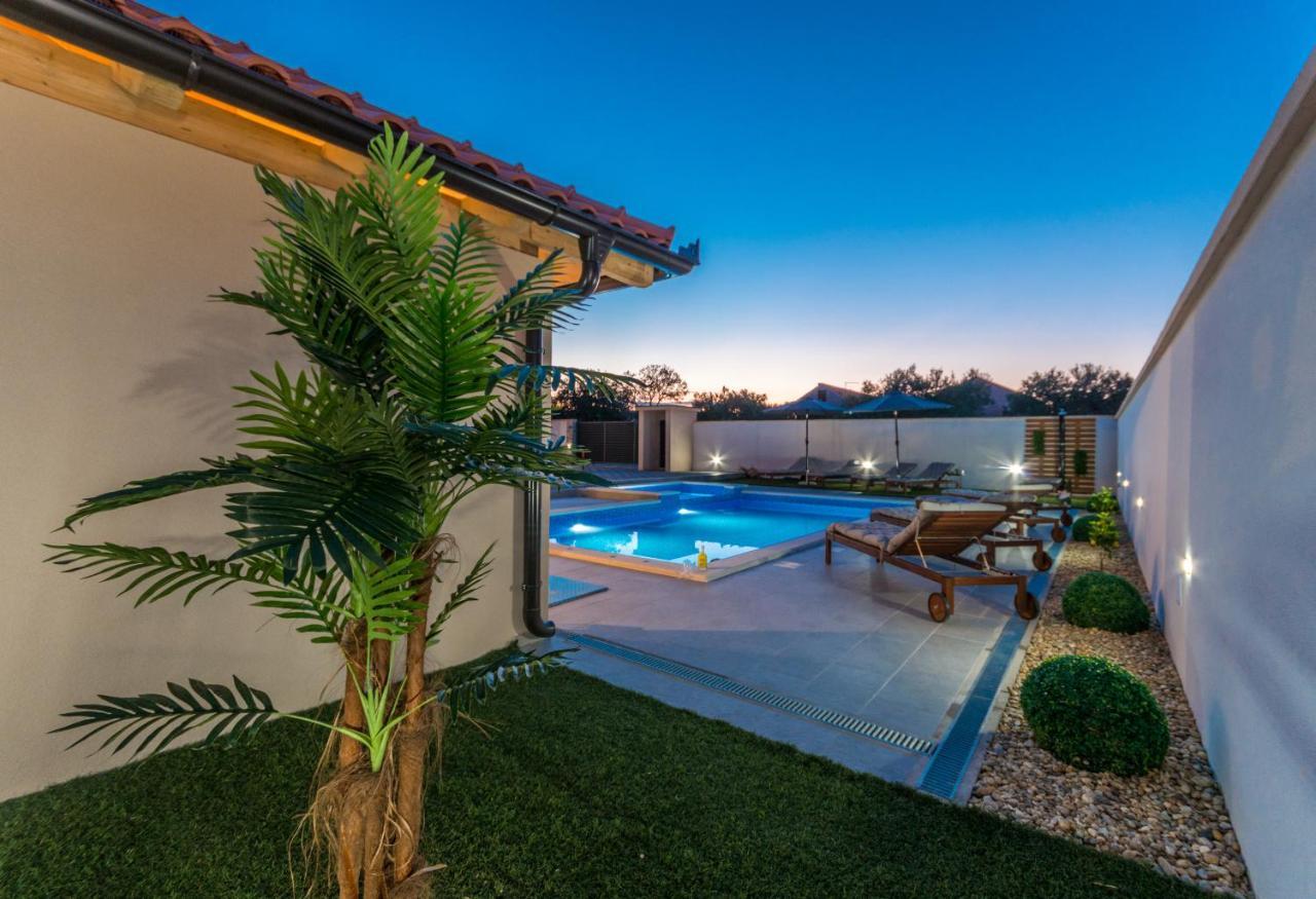Villa Lucija بيوغْغاد نا موغو المظهر الخارجي الصورة